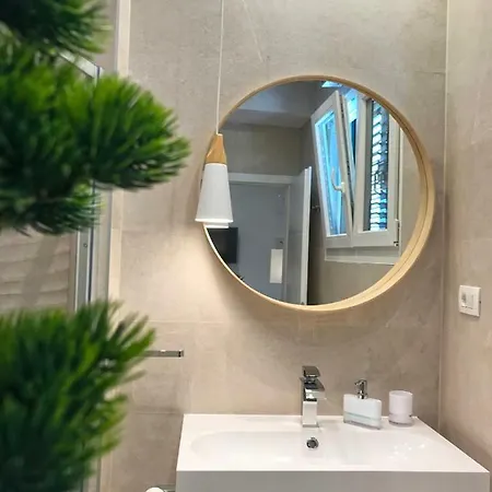 Tessera Apartment *
