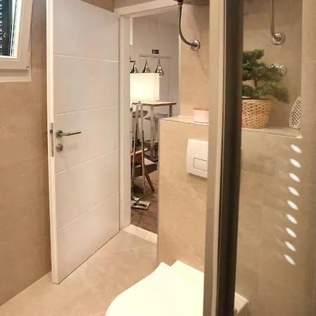 Tessera Apartment