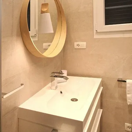 Tessera Apartment *