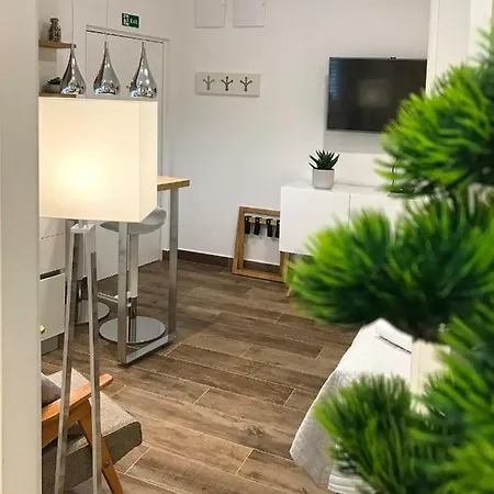 Tessera Split