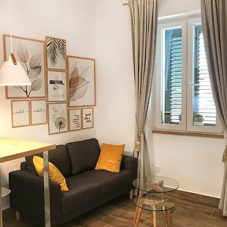 Tessera Apartment *