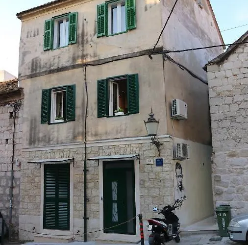 Апартаменти Tessera *